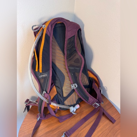 Osprey Raven 10 Backpack - Picture 4 of 8